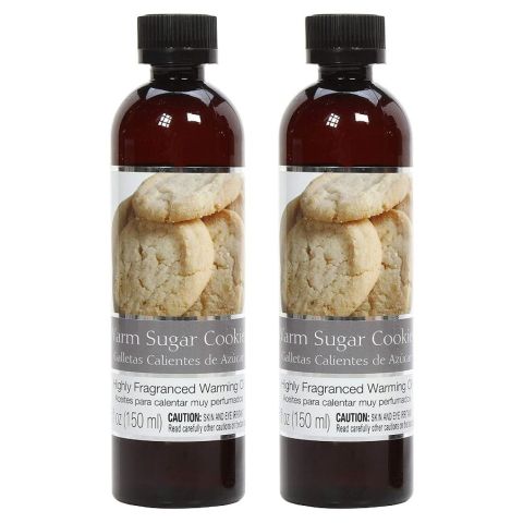 Hosley's Set of 2, 5 oz Warm Sugar Cookies Fragrance Warming Oils